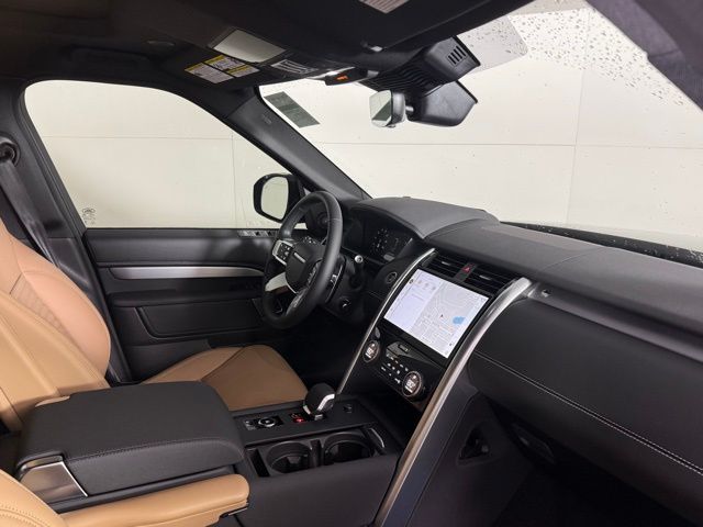 2026 Land Rover Discovery Gemini Edition - Photo 35