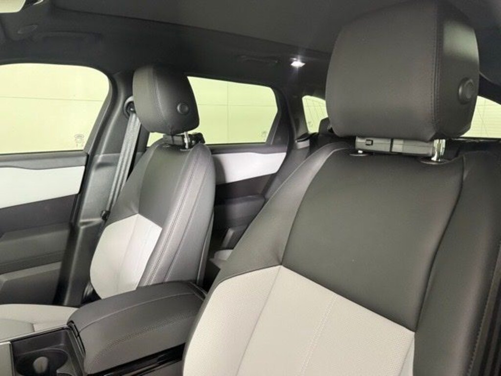New 2026 Land Rover Range Rover Velar Dynamic SE SUV