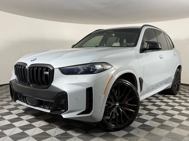 2025 BMW X5 M60i's photo