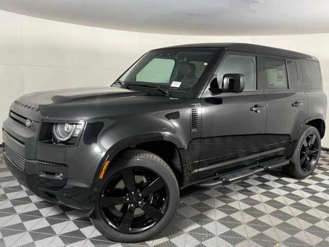 2026 Land Rover Defender Base's photo