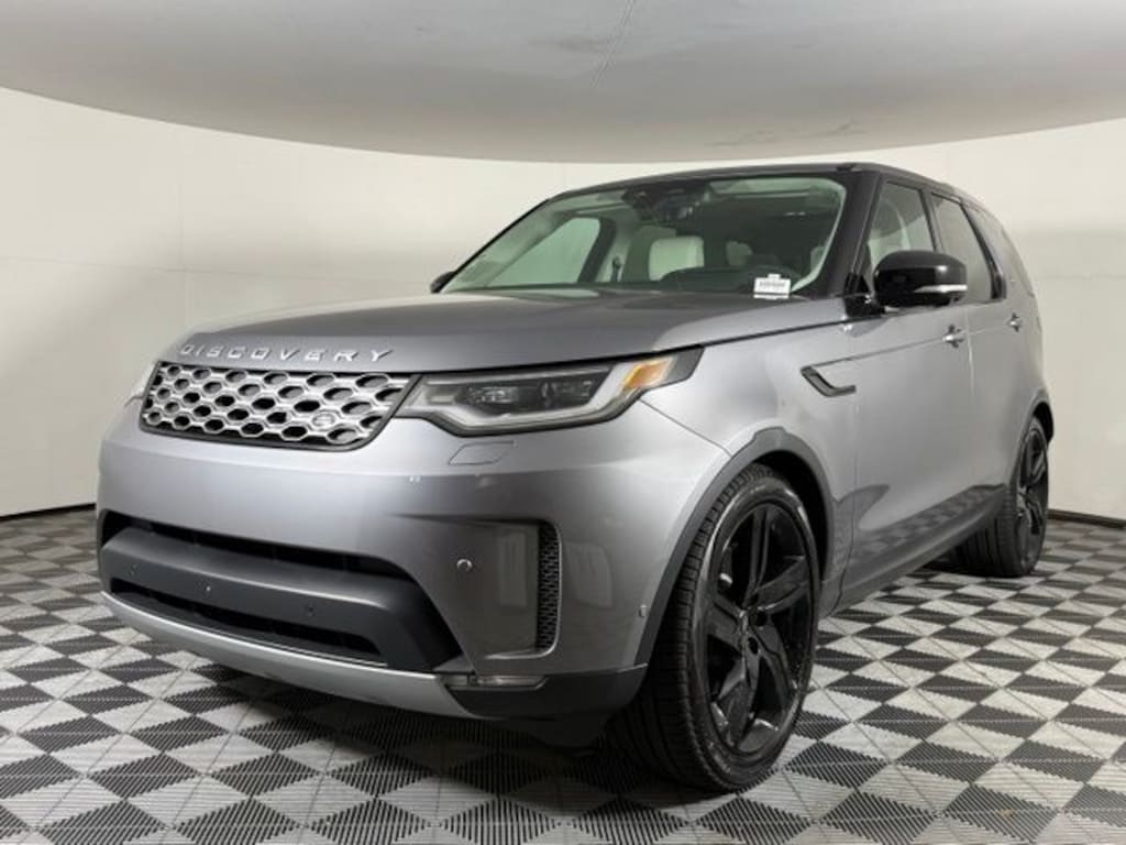 New 2026 Land Rover Discovery S SUV