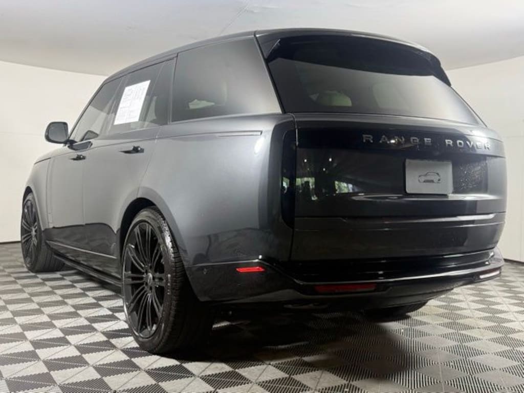 Used 2023 Land Rover Range Rover SE SUV