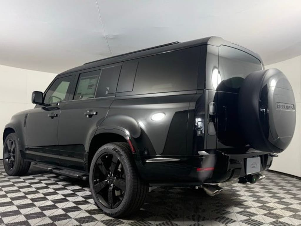 New 2026 Land Rover Defender 130 V8 SUV