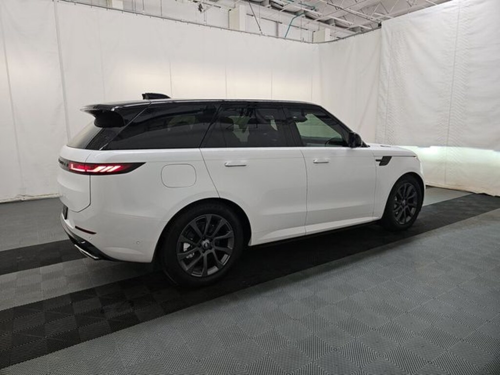 Used 2025 Land Rover Range Rover Sport Plug-in Hybrid Dynamic SE SUV