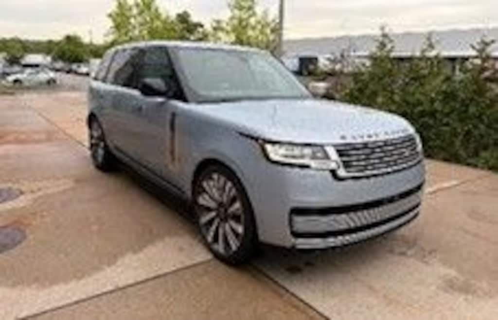 Used 2024 Land Rover Range Rover SV Long Wheel Base