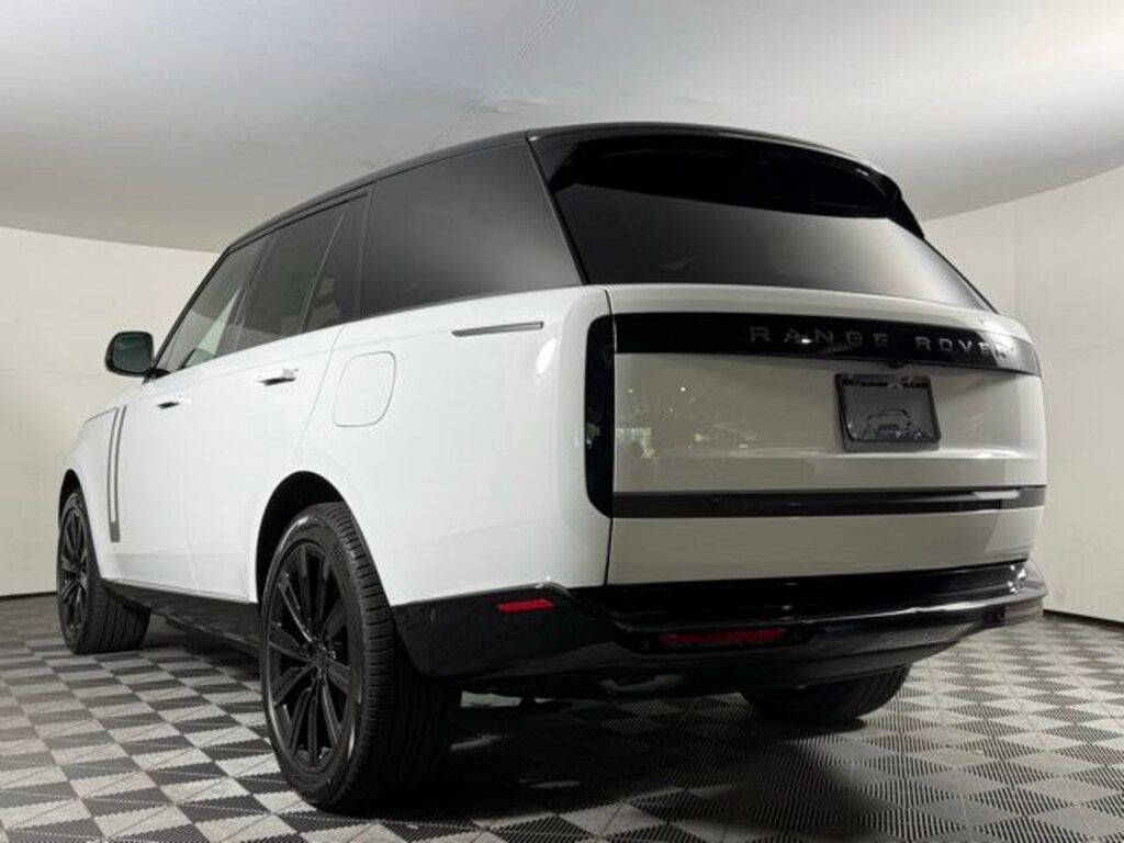 New 2026 Land Rover Range Rover SE Phev SUV