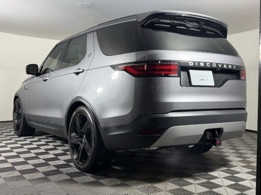 New 2026 Land Rover Discovery S 300PS SUV