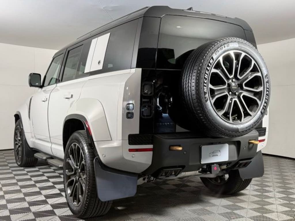 Used 2026 Land Rover Defender 110 Octa SUV