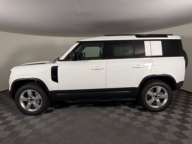 2026 Land Rover Defender 110 S photo 3