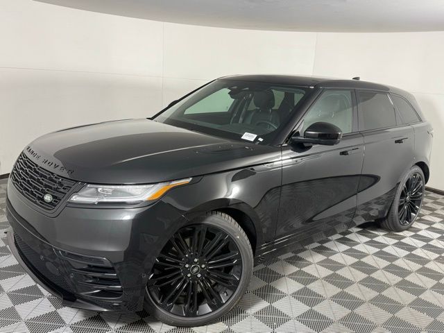 2026 Land Rover Range Rover Velar Dynamic SE
