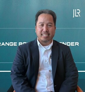 Staff member Johnny Louangoudom from ID_2b5b3940fc0a