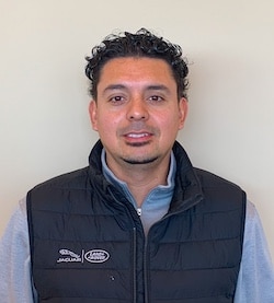 Staff member David Matheus from ID_2b5b3940fc0a