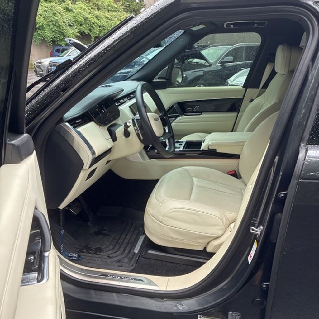 Used 2023 Land Rover Range Rover SE Long Wheel Base