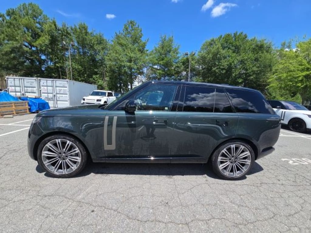 Used 2025 Land Rover Range Rover SE SUV