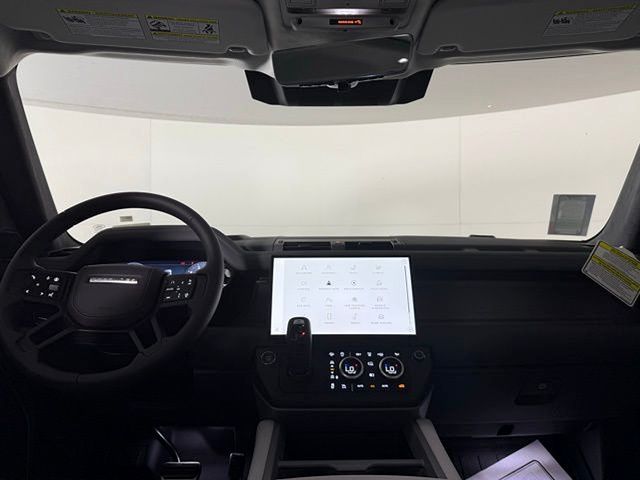 2026 Land Rover Defender V8 - Photo 31