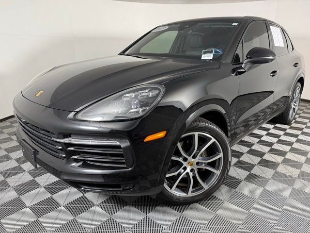2019 Porsche Cayenne Base photo 2