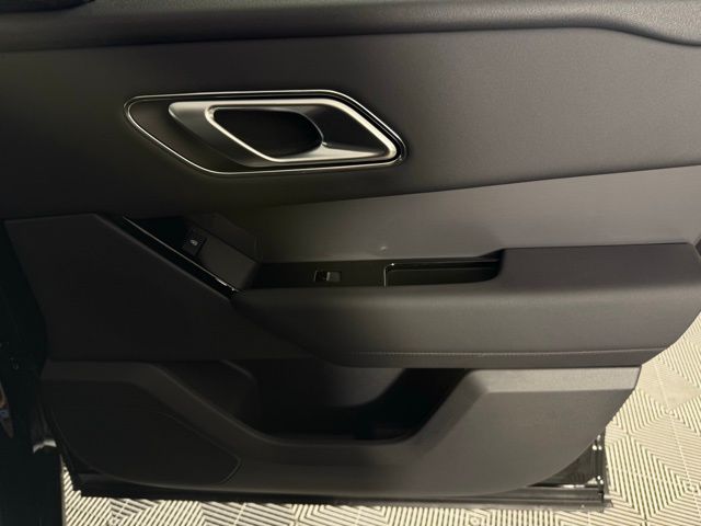 2026 Land Rover Range Rover Velar S - Photo 31