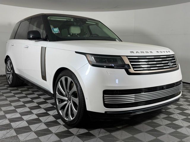 2026 Land Rover Range Rover SV - Photo 11
