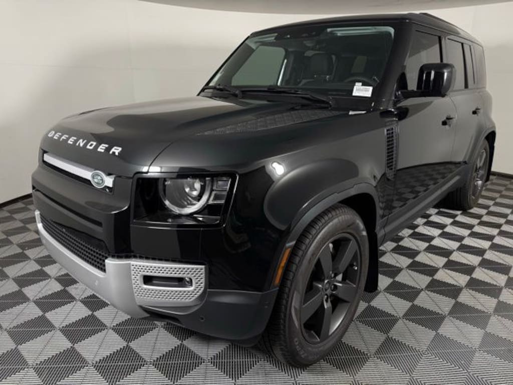 New 2025 Land Rover Defender 110 S SUV
