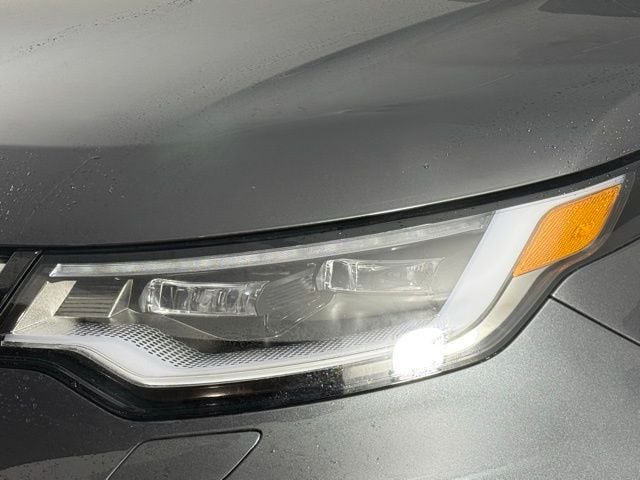 2026 Land Rover Discovery Gemini Edition - Photo 12