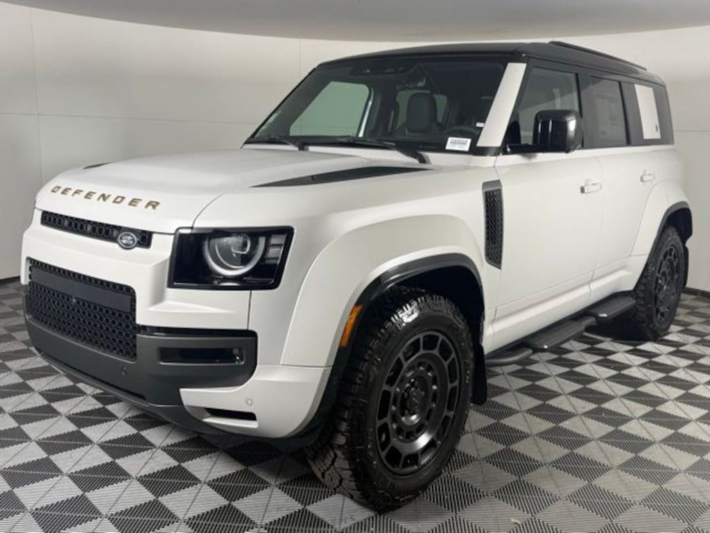 New 2026 Land Rover Defender 110 Octa 635PS SUV