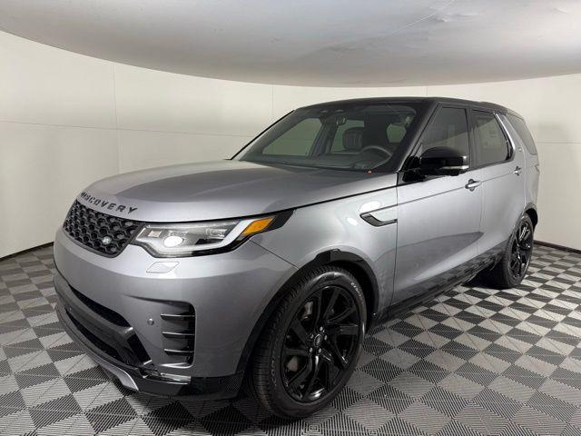2025 Land Rover Discovery SE photo 2