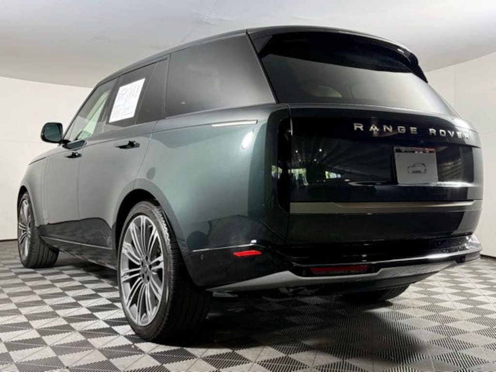 Used 2024 Land Rover Range Rover SE SUV