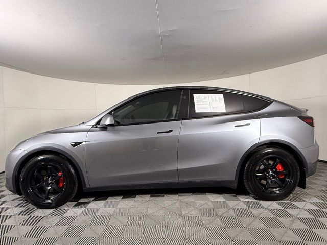 Used 2024 Tesla Model Y Performance with VIN 7SAYGDEF5RA330671 for sale in Northfield, Minnesota