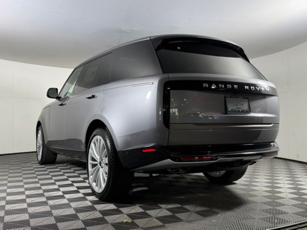 New 2026 Land Rover Range Rover SE 7 Seats 530PS