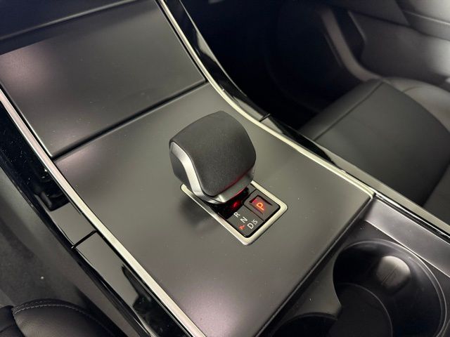 2026 Land Rover Range Rover Velar S - Photo 21