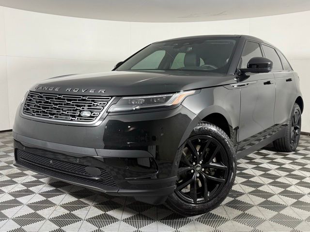 2026 Land Rover Range Rover Velar P250 S's photo