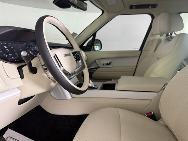 2026 Land Rover Range Rover SV - Photo 36
