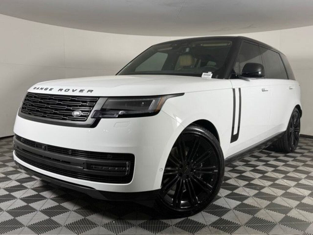 New 2026 Land Rover Range Rover SE LWB 7-Seats / V8 Long Wheel Base