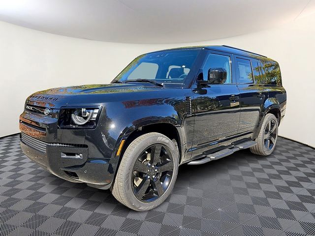 2026 Land Rover Defender V8's photo