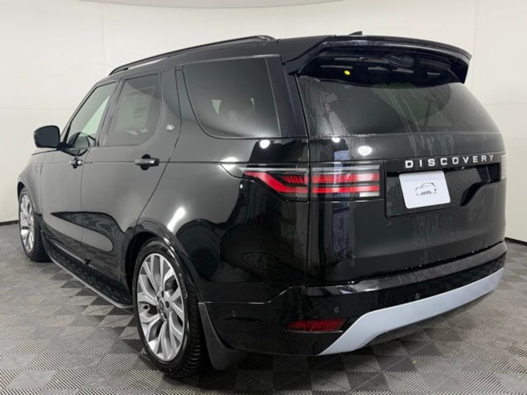 New 2026 Land Rover Discovery Tempest Edition SUV