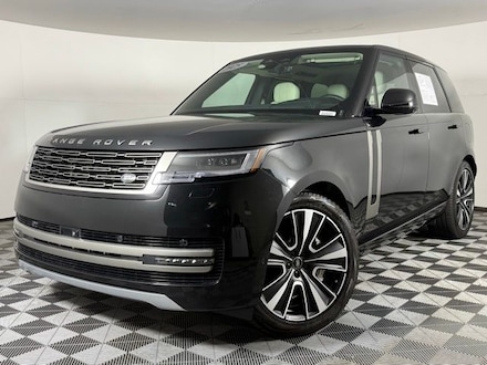 2025 Land Rover Range Rover Plug-In Hybrid SE SUV