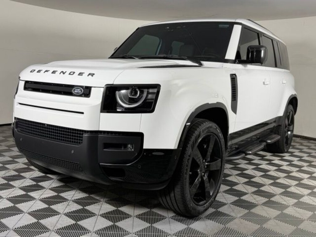 Used 2026 Land Rover Defender 110 X-Dynamic SE SUV