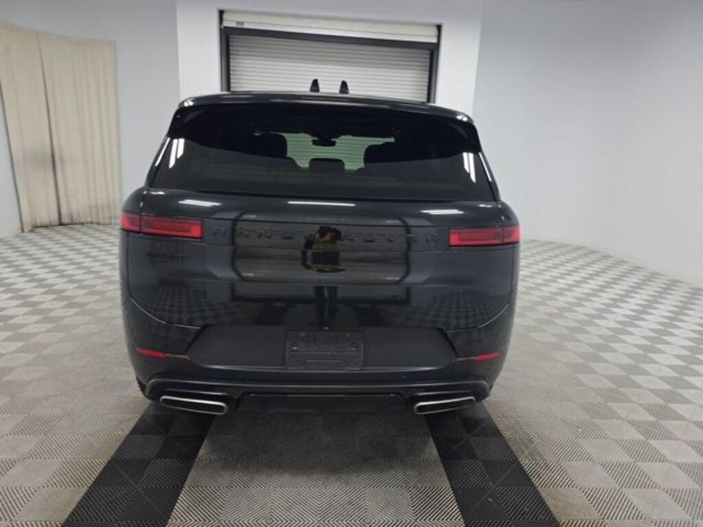 Used 2024 Land Rover Range Rover Sport SE SUV