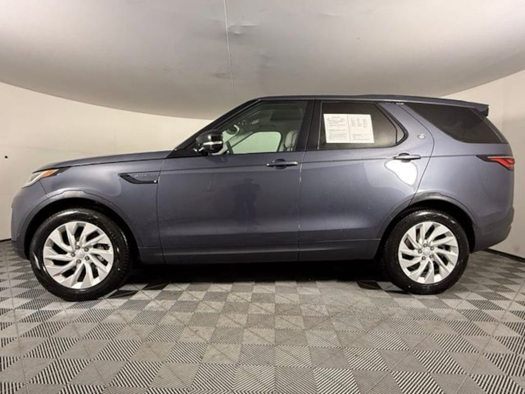 Used 2025 Land Rover Discovery S SUV