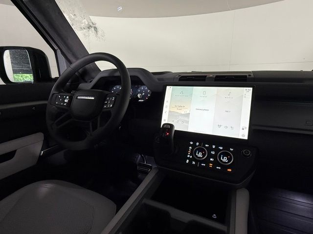 2026 Land Rover Defender X - Photo 18