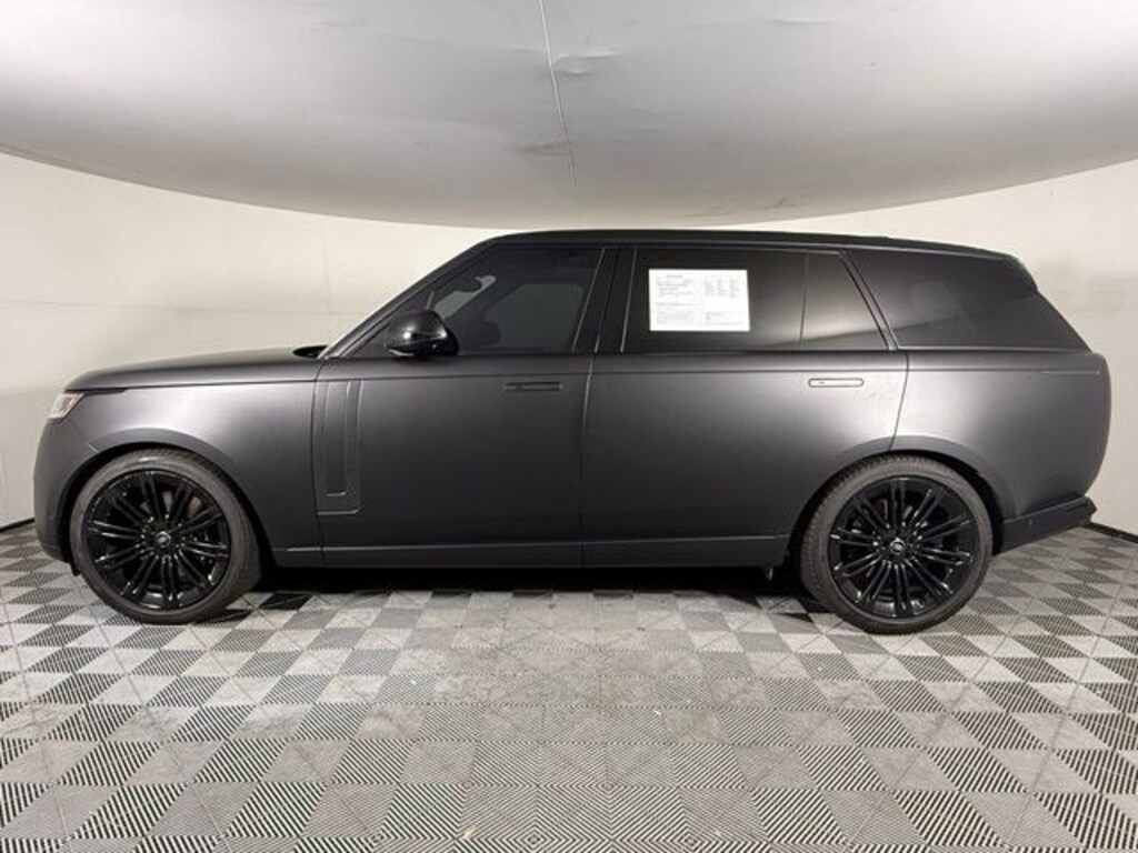 Used 2023 Land Rover Range Rover SE Long Wheel Base
