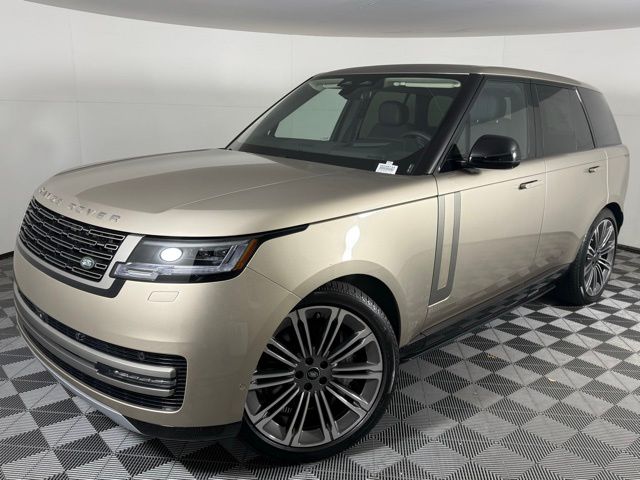 2025 Land Rover Range Rover 4.4 SE SWB's photo