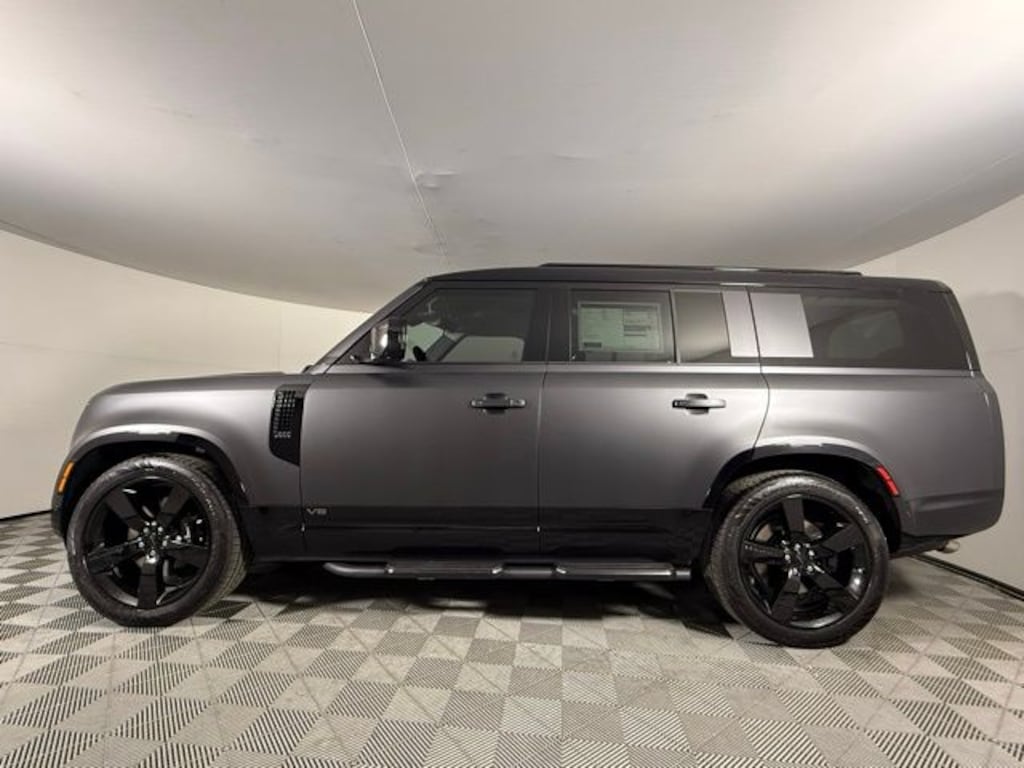 New 2026 Land Rover Defender 130 V8 SUV