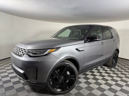 2025 Land Rover Discovery S SUV