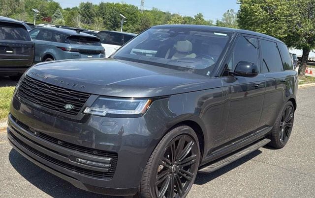 2023 Land Rover Range Rover 4.4 SE SWB's photo