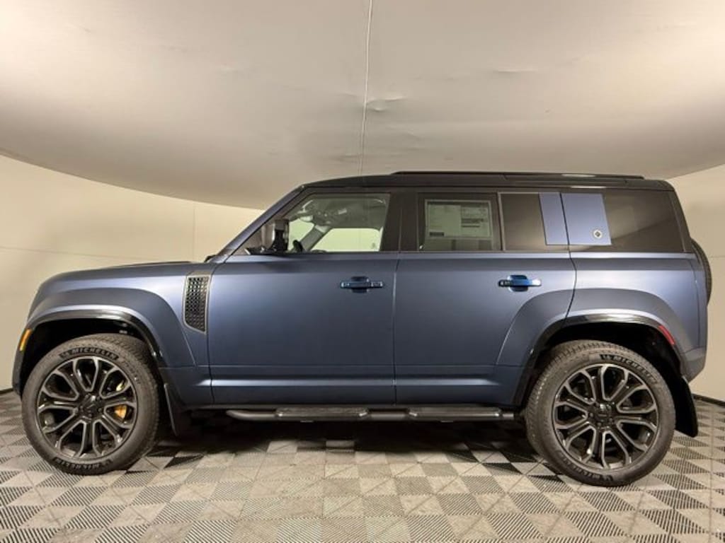 New 2026 Land Rover Defender 110 Octa SUV