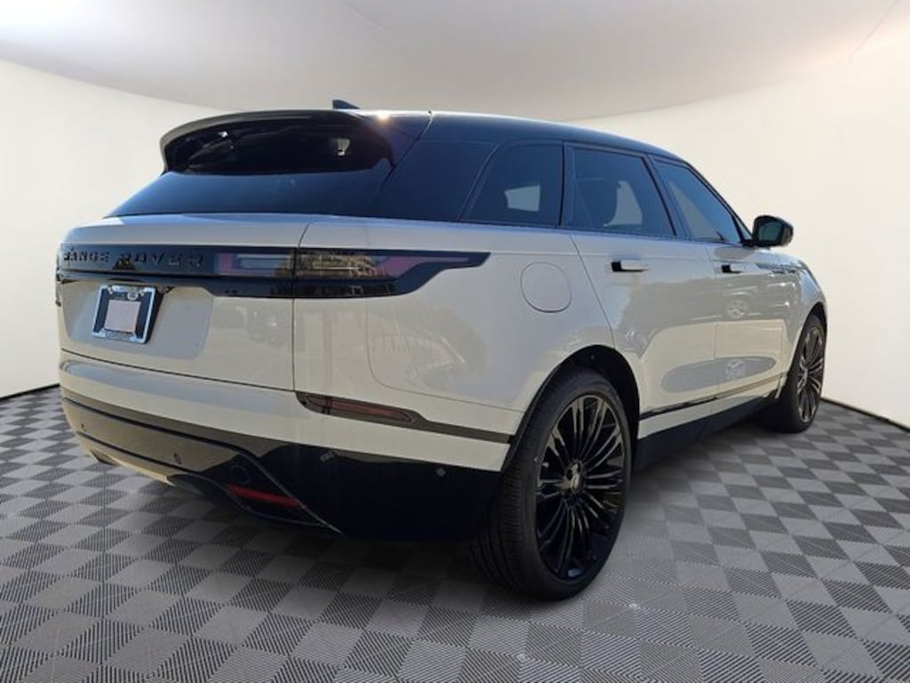 New 2026 Land Rover Range Rover Velar Dynamic SE 250PS SUV