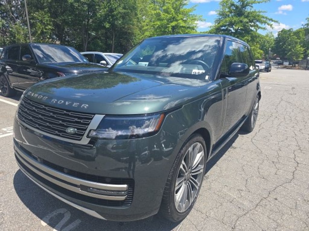 Used 2025 Land Rover Range Rover SE SUV