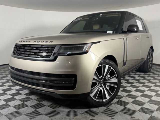 2025 Land Rover Range Rover 3.0 PHEV SE SWB's photo