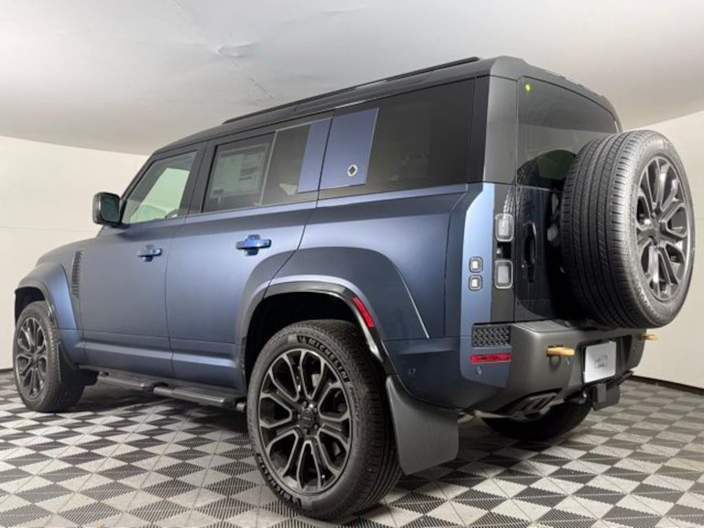 New 2026 Land Rover Defender 110 Octa SUV